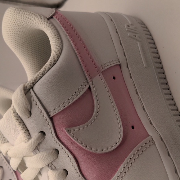 New Nike Air Force 1 Women's Custom Sneakers Pink/White Sz 5 - Picture 9 of 14